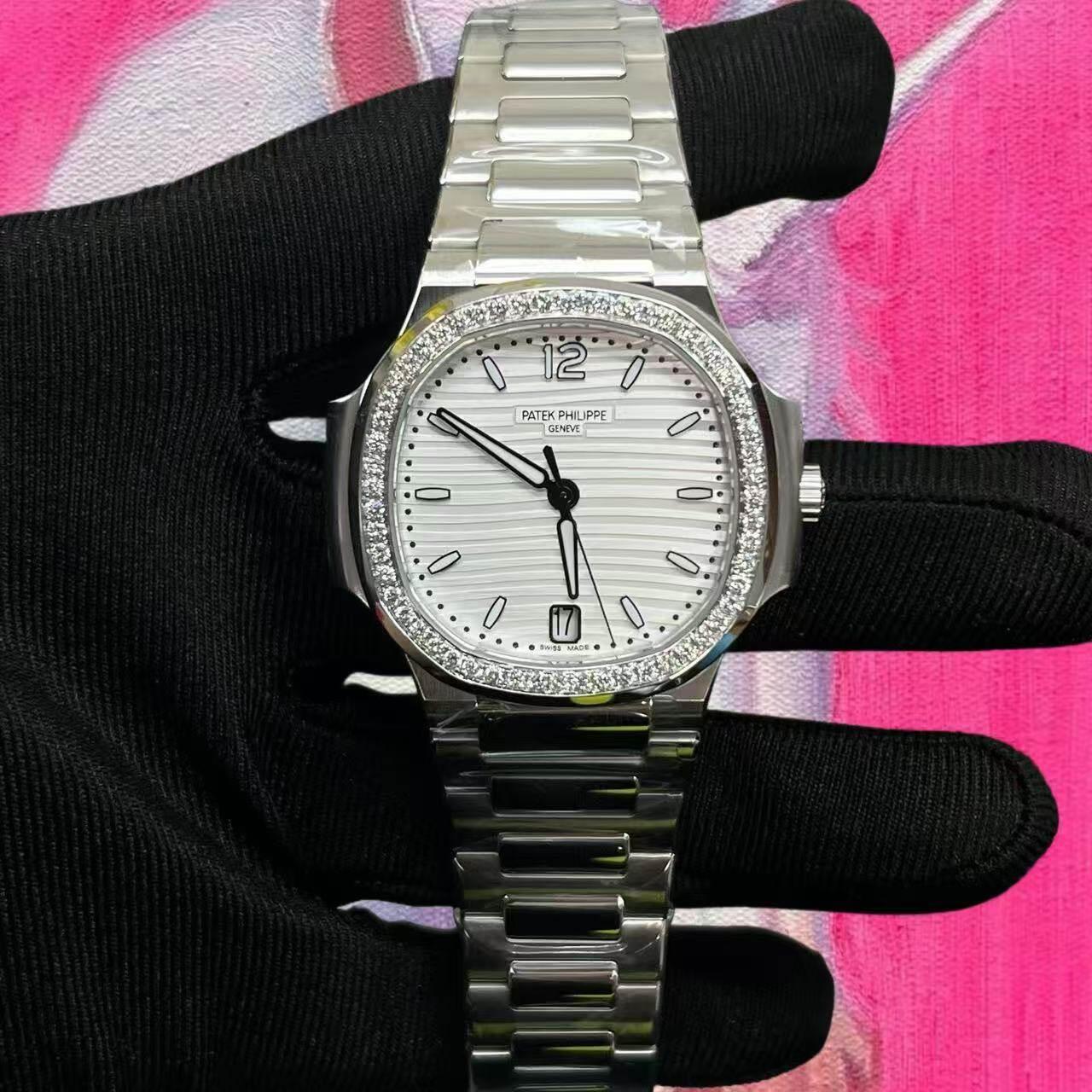 改裝定製 高仿Patek Philippe 百達翡麗 Nautilus 7118/1200A 